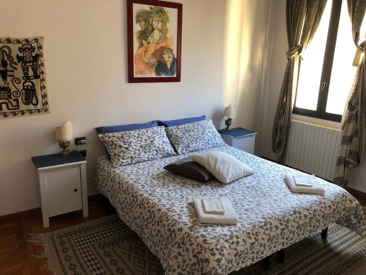 Sotto Il Tetto Di Sofia Apartamento Florença Exterior foto