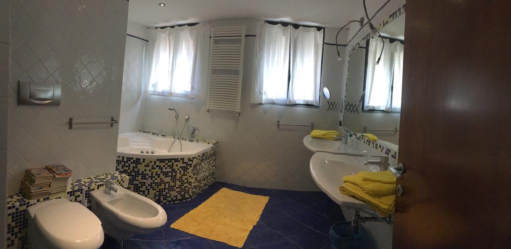 Sotto Il Tetto Di Sofia Apartamento Florença Exterior foto